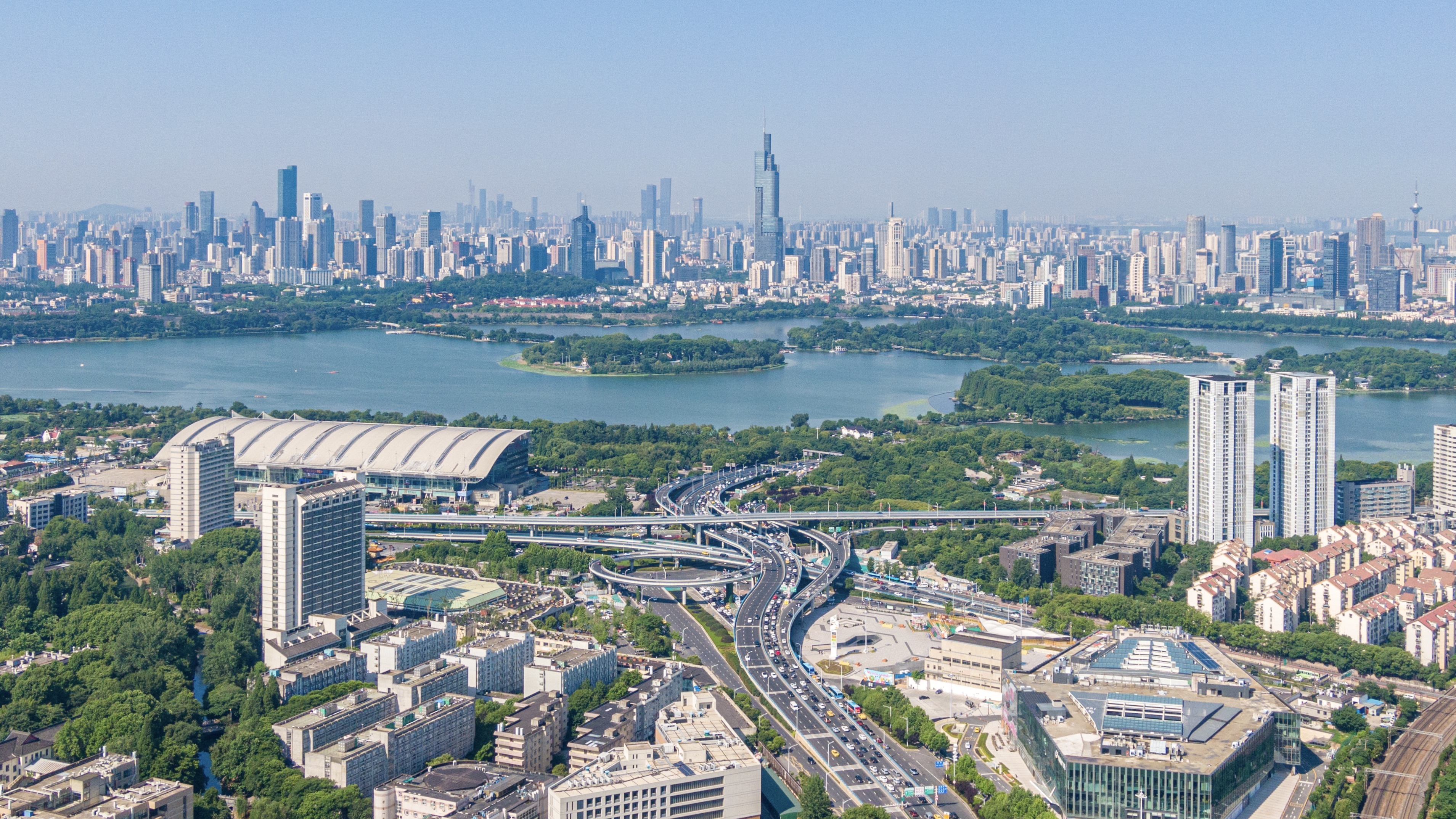 南京市委书记点题玄武:谋“新”求“进”,走好中心城区特色发展之路