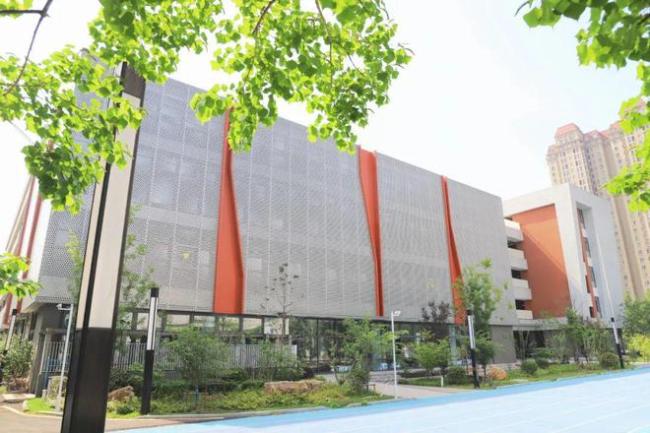 “出道即巅峰”,南京这所新建公办学校顶配资源令人羡慕……