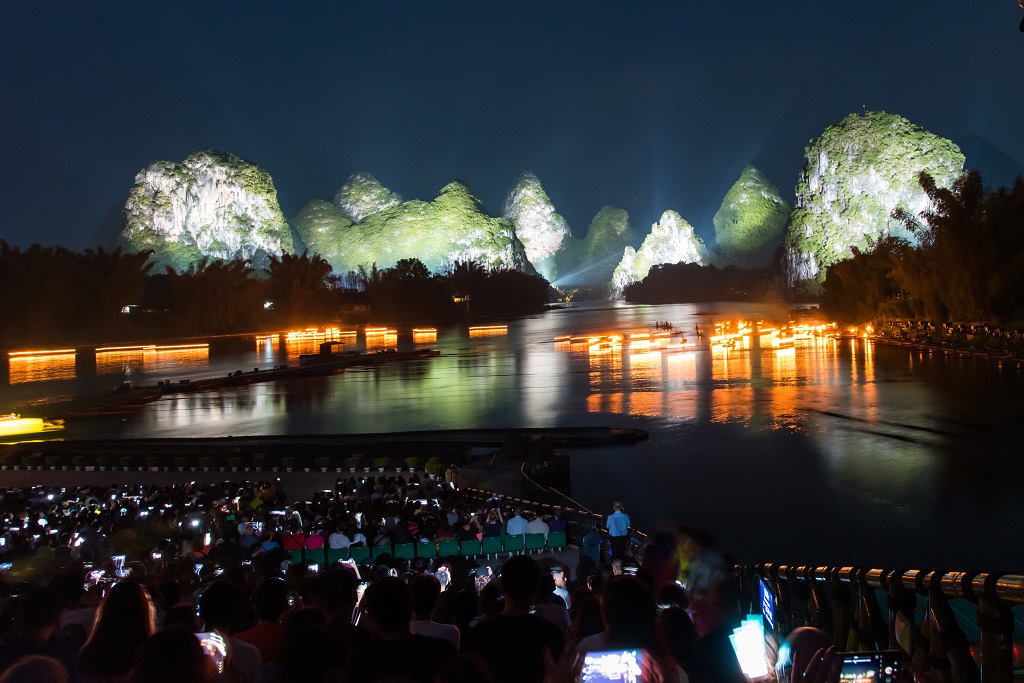 阳朔印象刘三姐演出